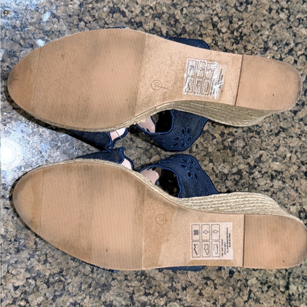 Draper James Navy Blue Cutout Espadrille Wedge Sandals - Picture 14 of 14